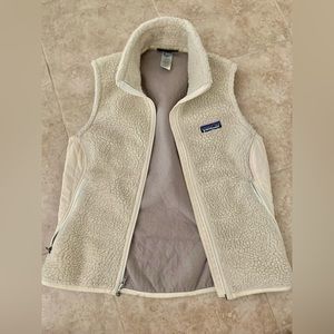 Patagonia Creme Fuzzy Sweater Vest with Pockets